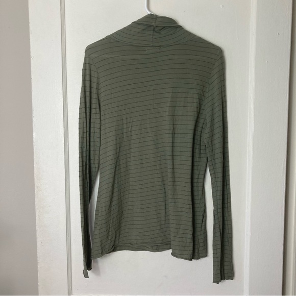 Nation LTD green striped slub raw hem turtleneck top women's M - Picture 8 of 8